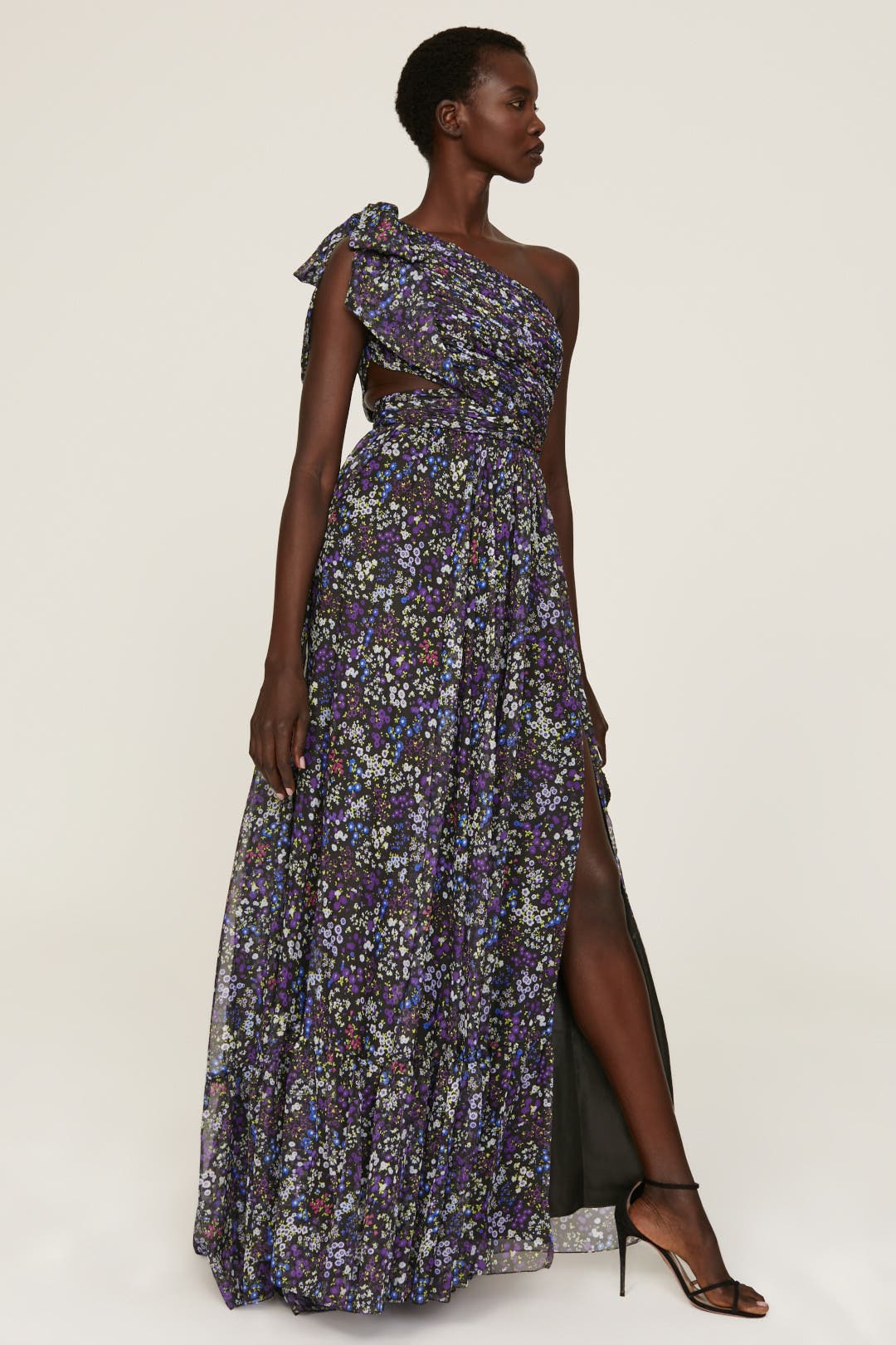 【MAC DUGGAL】ブワンショルダーフラッタースリーブドレス One Shoulder Floral Gown by Ieena for Mac Duggal | Rent the