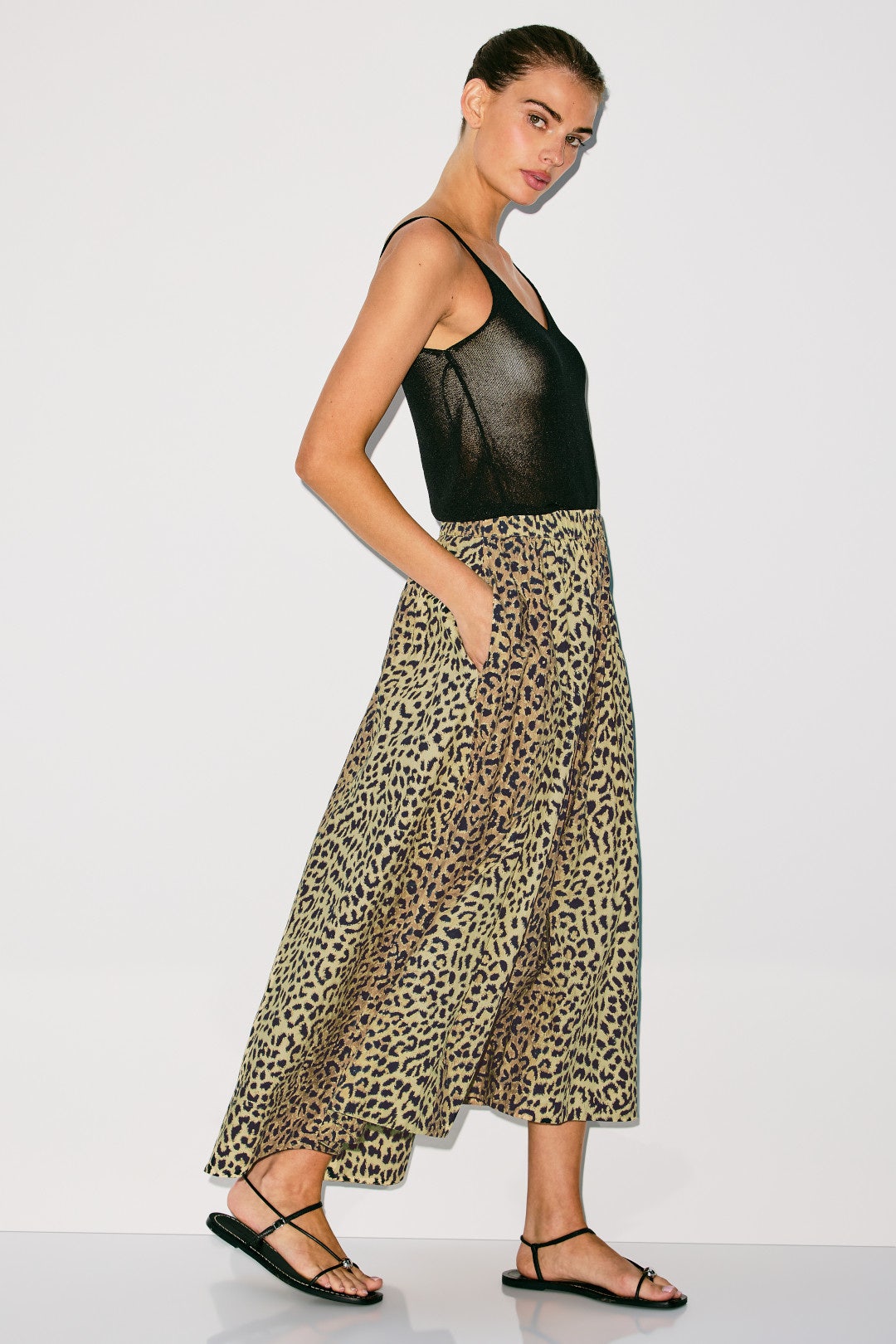 Gwynn Skirt by XíRENA 1