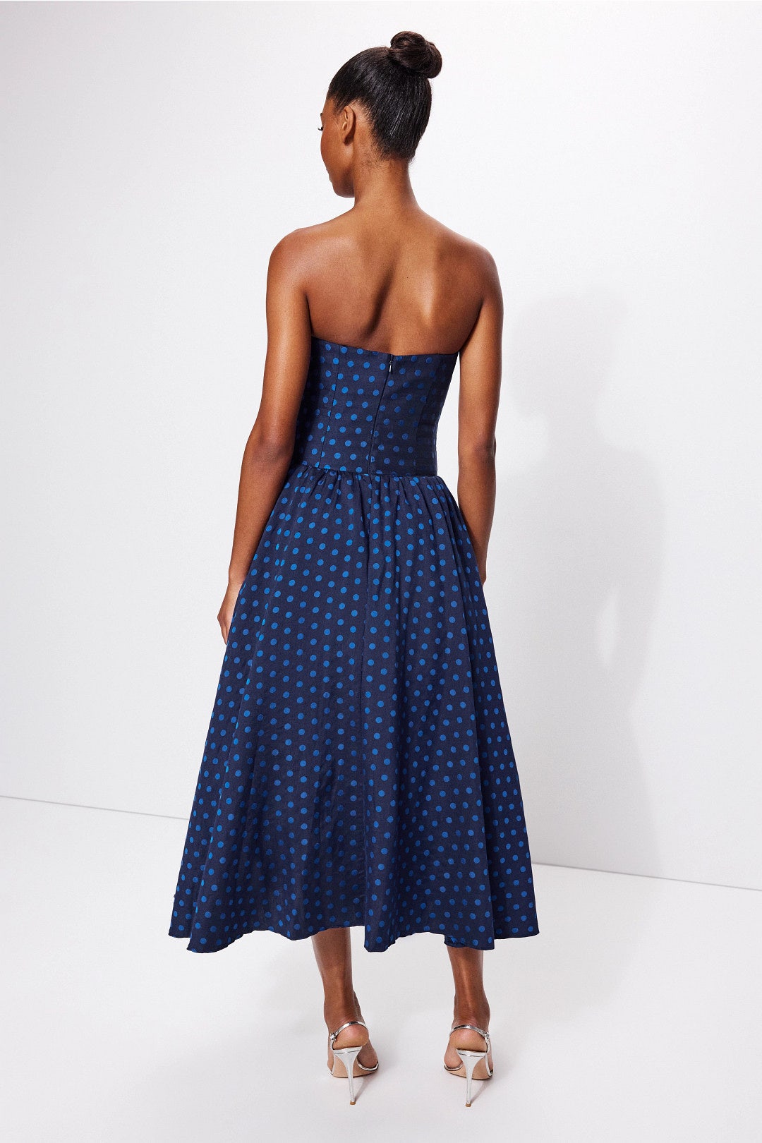 ieena for mac duggal blue dress Full Skirt Polka Dot by encrusted neckline Back zipper 6/19/2026 Sizes:XS Maxi gown Ice Cream Social Dress