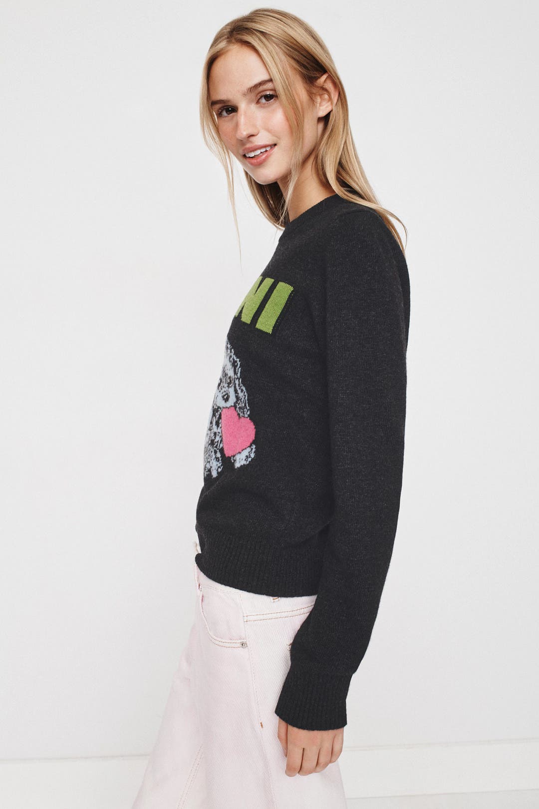 24aw GANNI グラフィック ウール ミックス クルーネック XXS Ganni Graphic Wool Mix Bow Crewneck in Mauve Chalk | REVOLVE