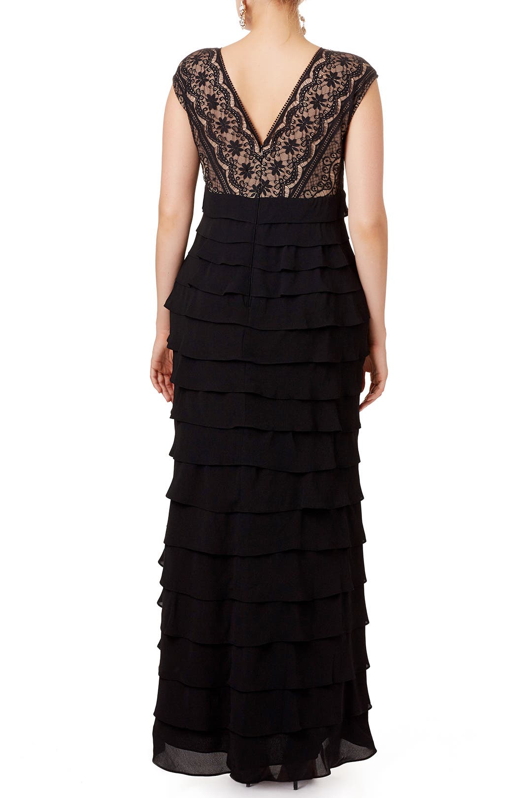 Black Scallop Gown by Adrianna Papell | Rent the Runway