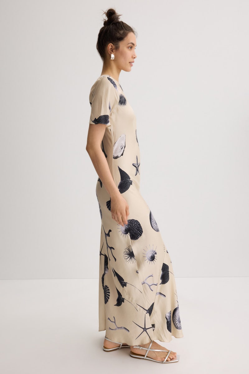 Seashells Short Sleeve Bias Dress by Silk Laundry - Photo 1
