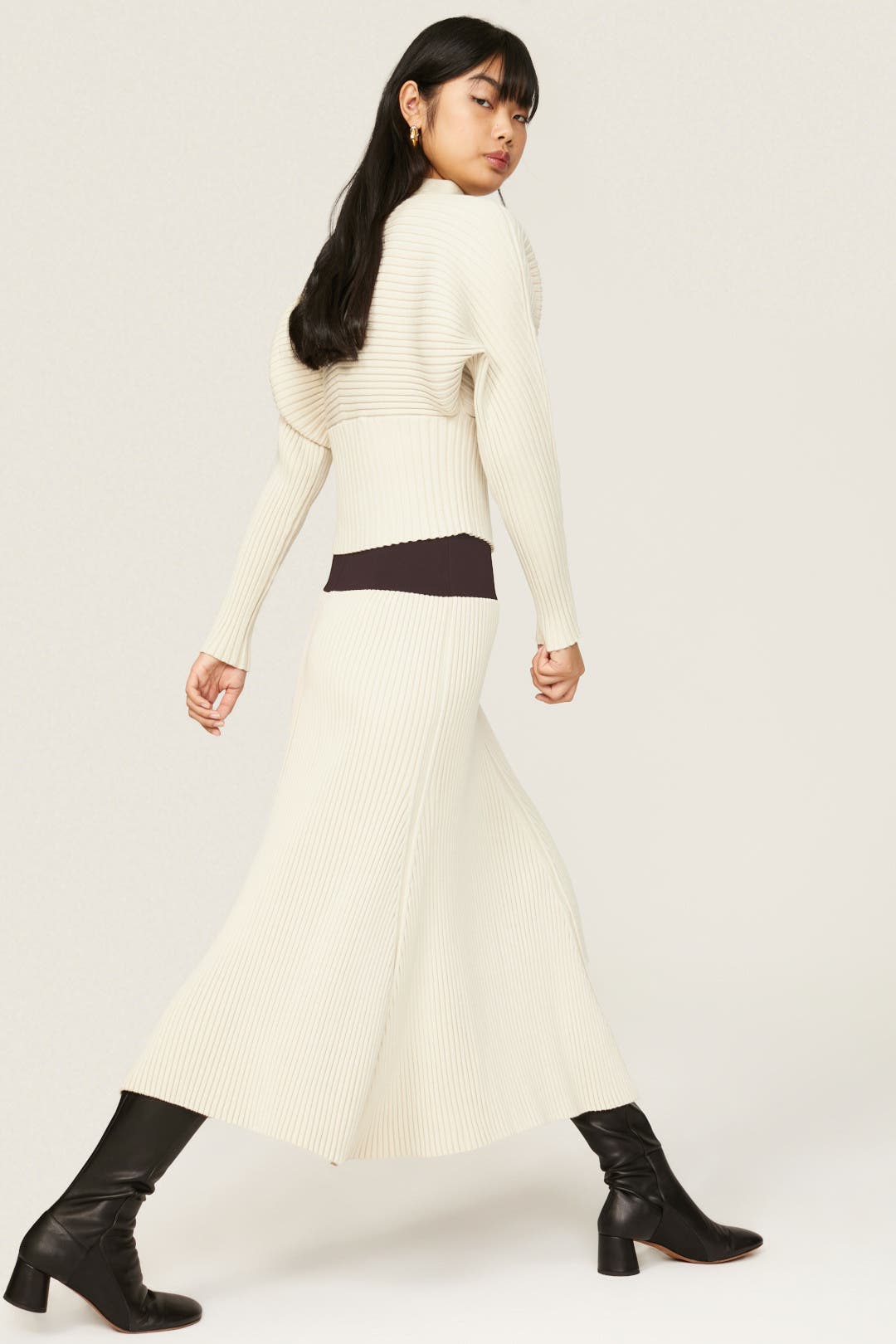 【新品タグ付】Constructive Knit Jumper Skirt 白 新品タグ付】Constructive Knit Jumper Skirt 白