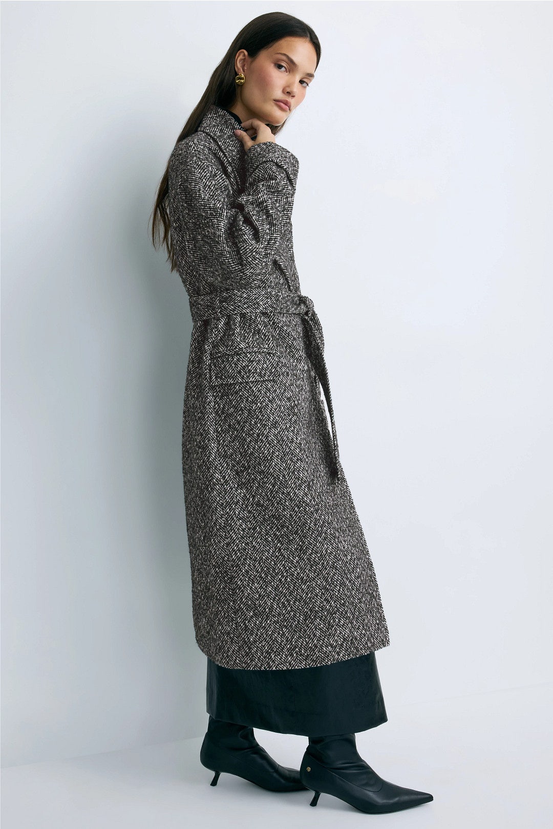 Tie Waist Coat by Ronny Kobo x RTR 1