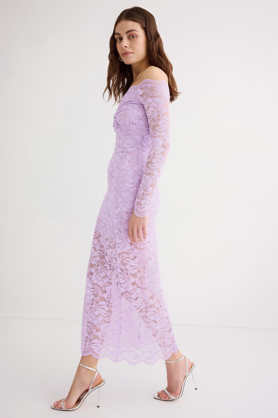 ワンピース RABANNE LAMINATED LACE OFF-THE-SHOULDER DRESS Off The Shoulder Lace Midi Dress by Rabanne | Rent the Runway