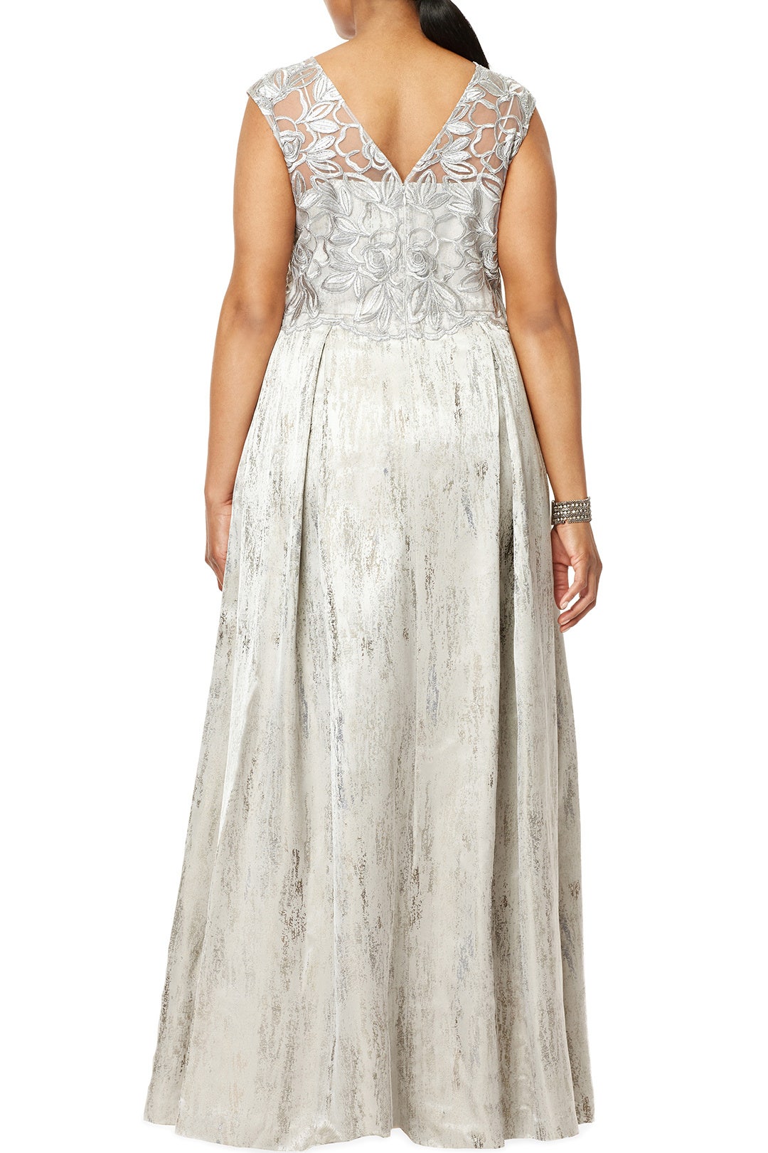 Victoria Gown by Kay Unger 1