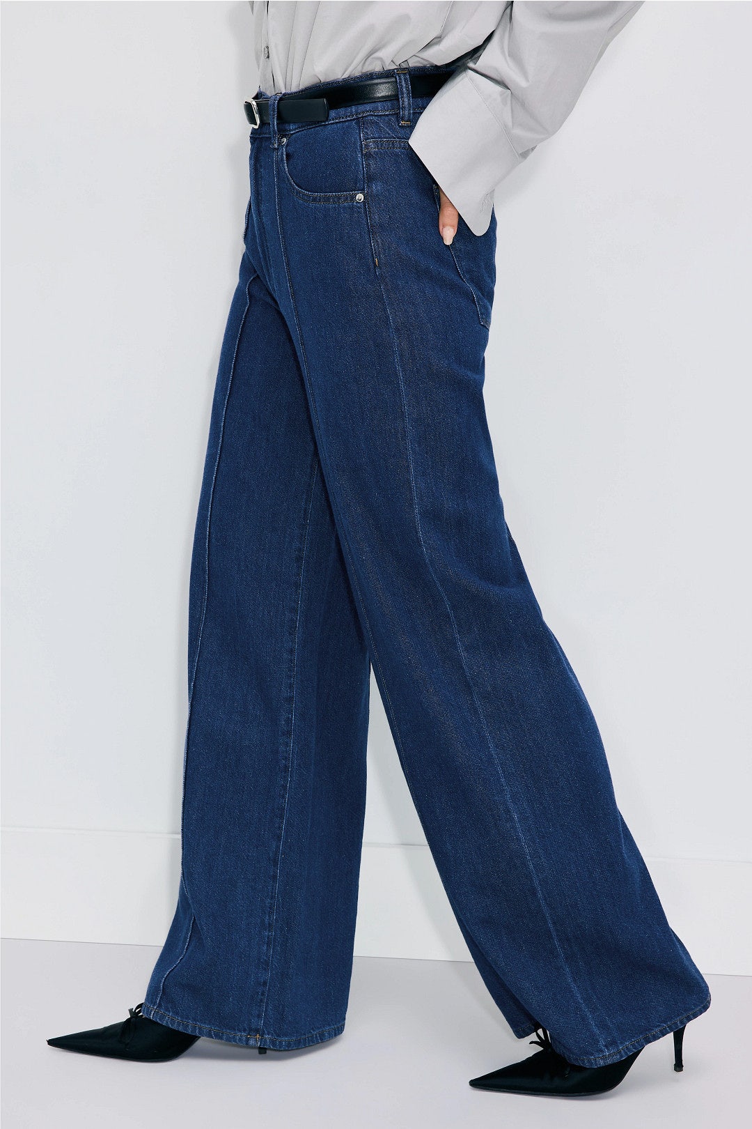Hepburn Wide Leg Pintuck Jeans by DL1961 1