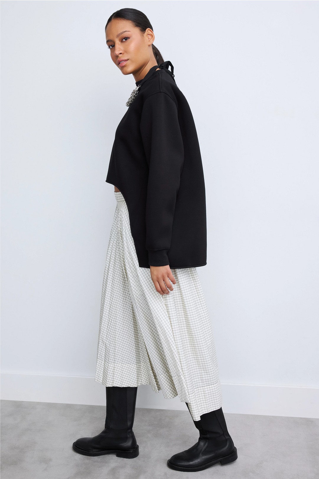Cropped Asymmetric Hem Sweatshirt by Plan C 1