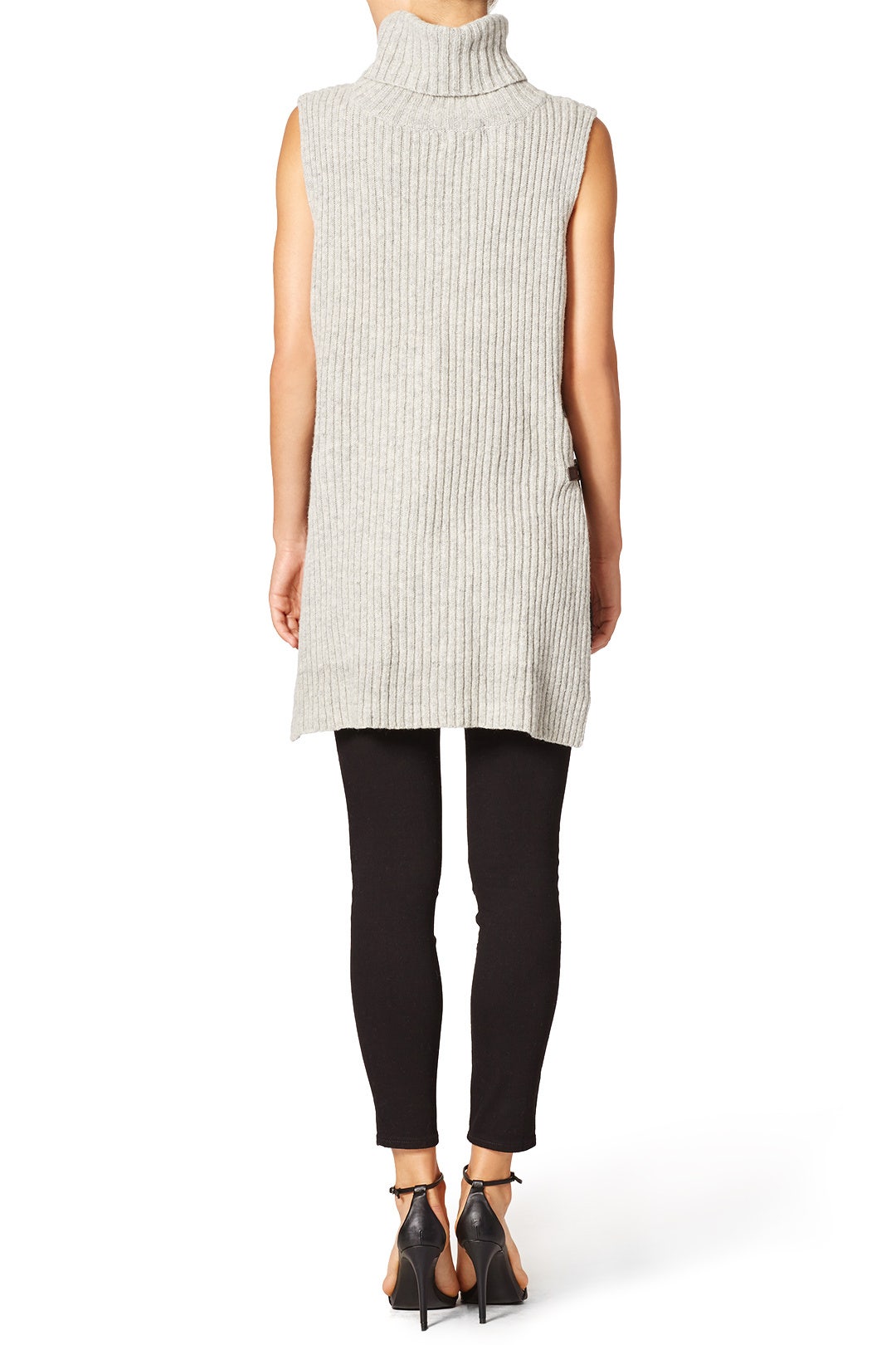 Charlie Tunic Sweater by ELLIATT 2