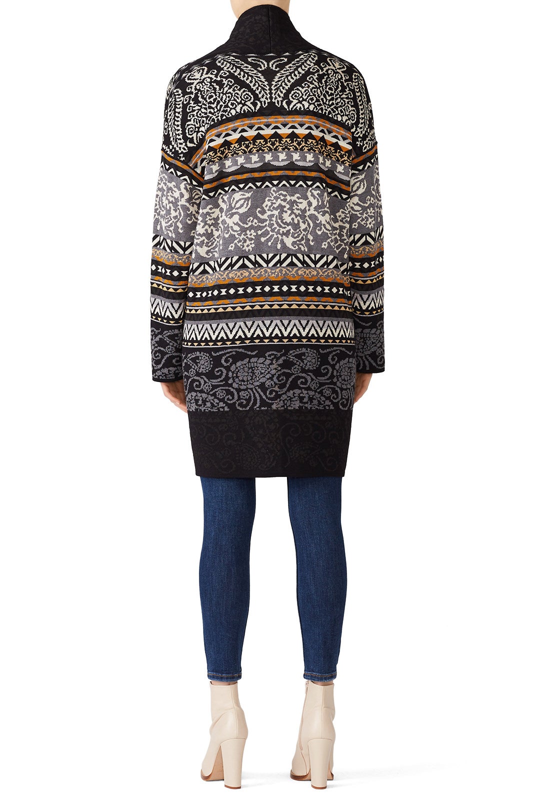 Nordique Cardigan by Fuzzi 2