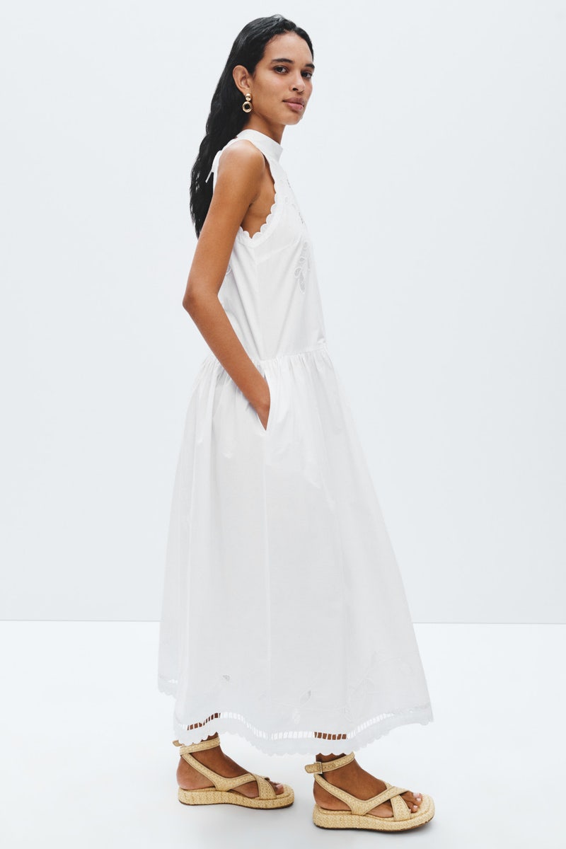 Embroidery Anglaise Sleeveless Maxi Dress by Stella Nova - Photo 1