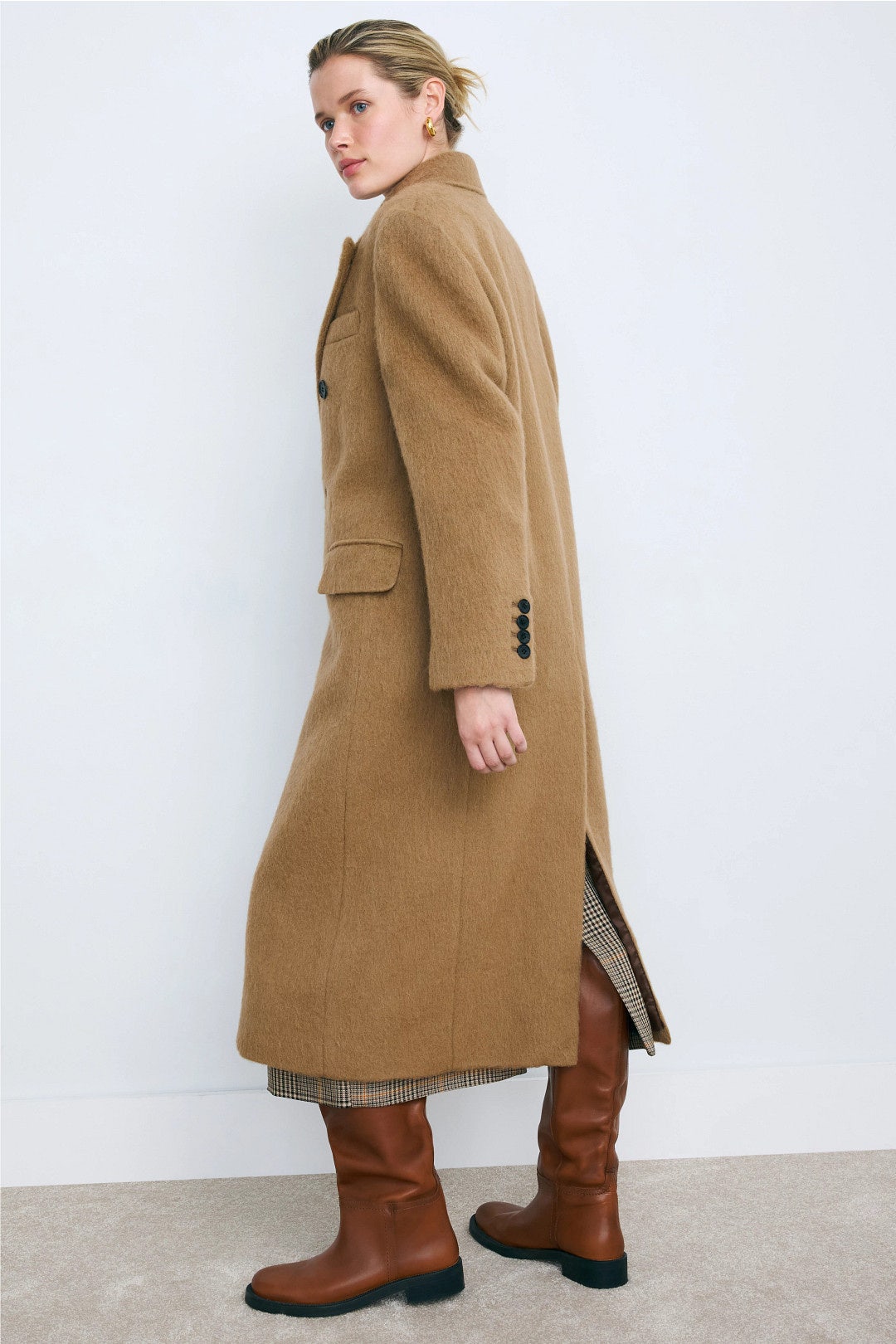 Tailored Double Breast Wool Coat by DUNST 1