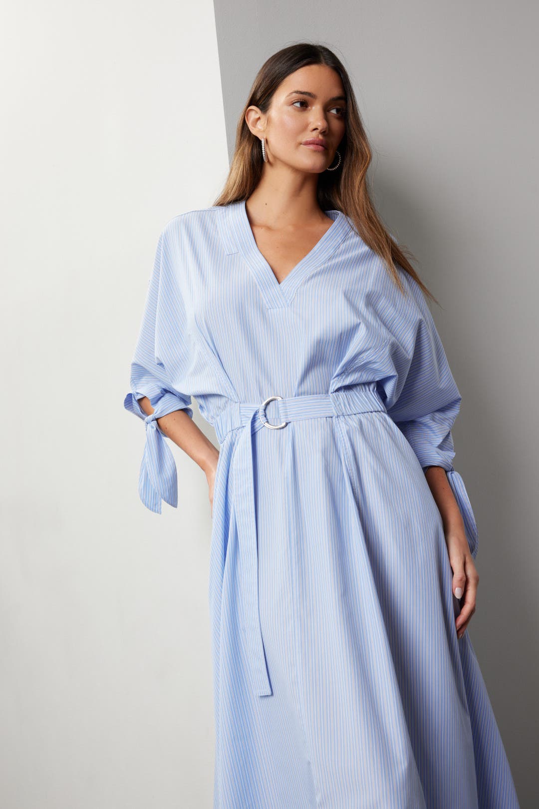 【3.1 Phillip Lim】ブルー ストライプ Vネック シャツドレス Stripe Poplin Midi Dress by 3.1 Phillip Lim x RTR | Rent the