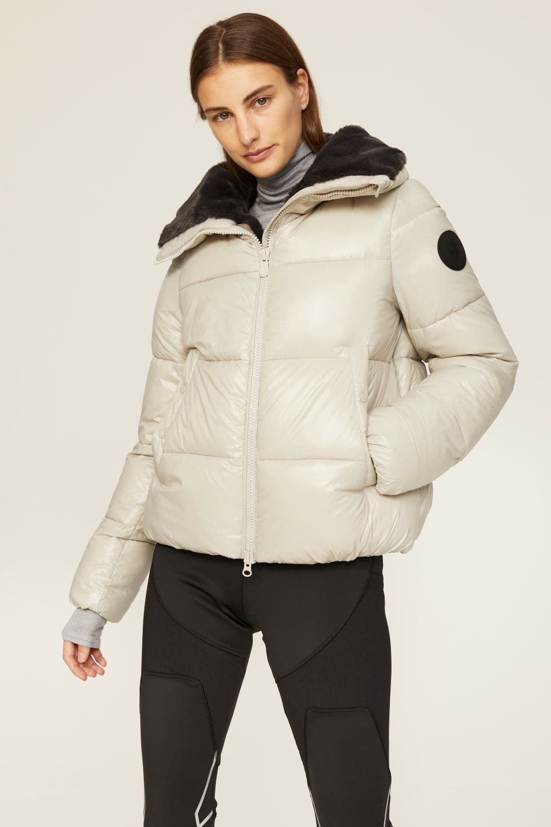 ダウンジャケット・コート SAVE THE DUCK FW25 MOMA (D30974W LOVE2140019) Save The Duck Insulated jacket `Moma` | Women's Clothing