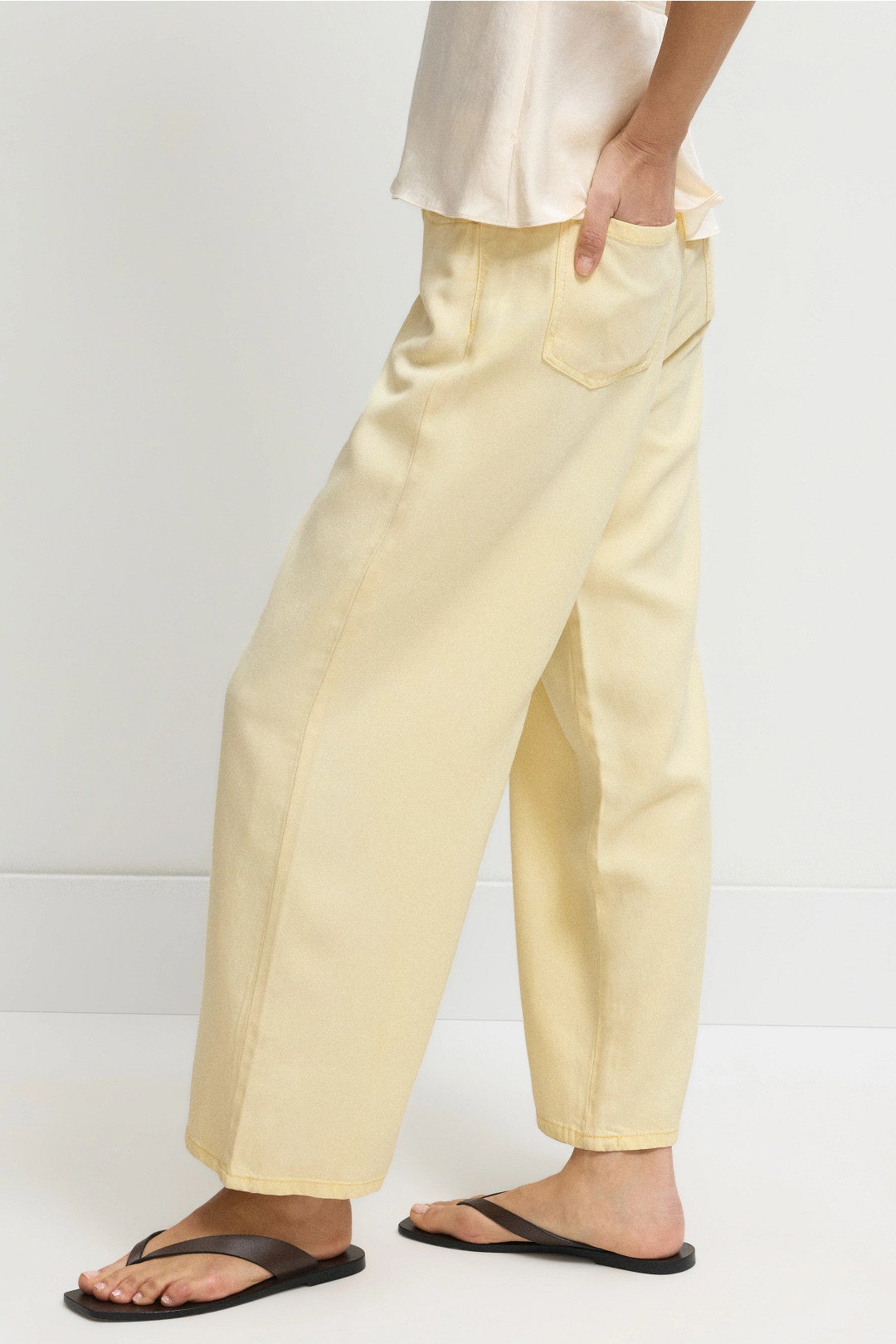 Yellow Lounge Denim Crop Pants by Splendid 1