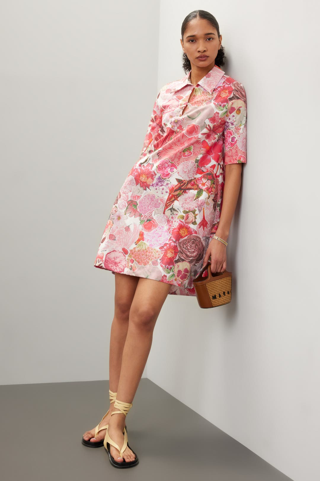 ワンピース MARNI SHIRT DRESS WITH FLORAL PATTERN Marni – Flower printed voile midi dress – Renaisa
