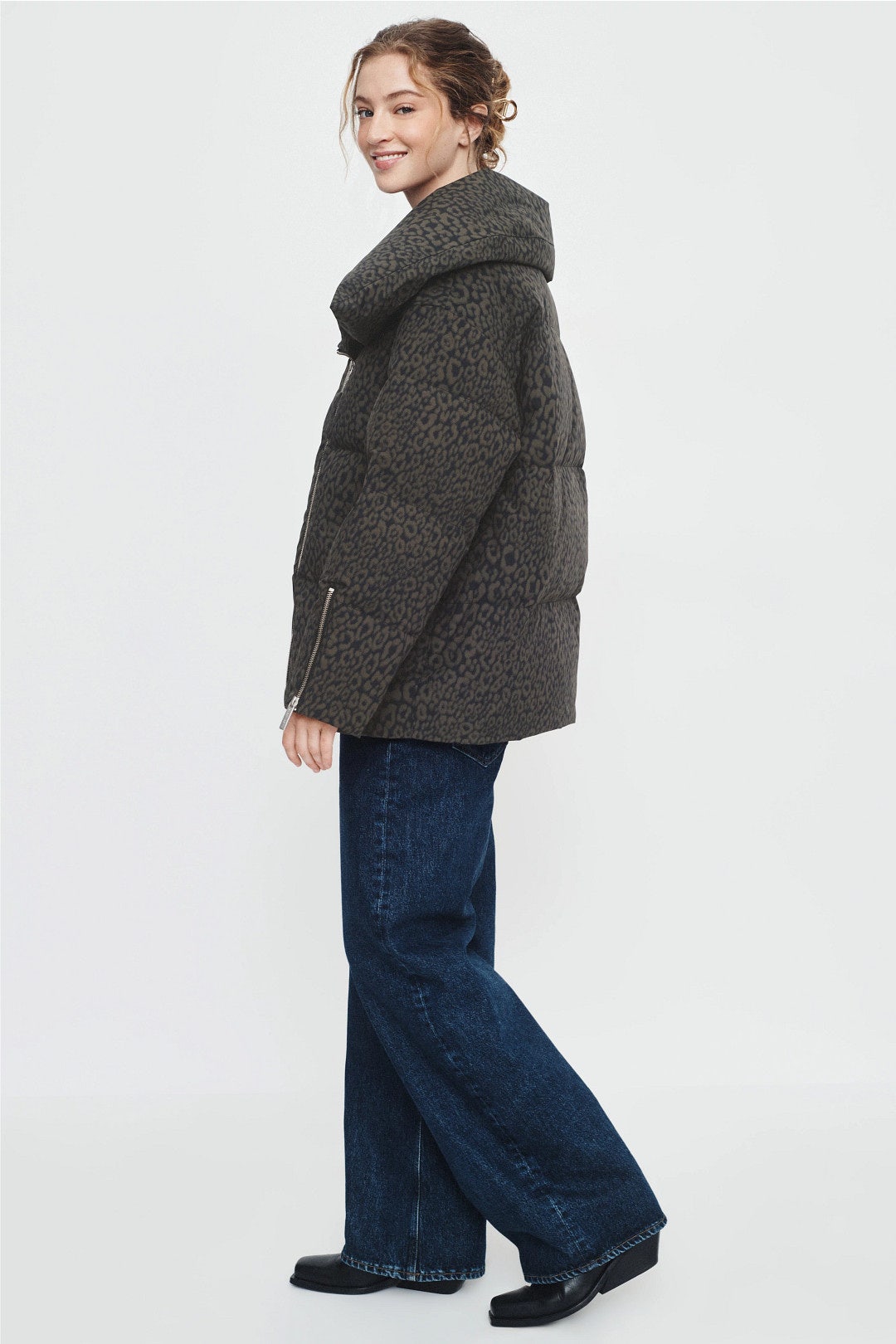 Cloud Weight Short Puffer Jacket by Sweaty Betty 1