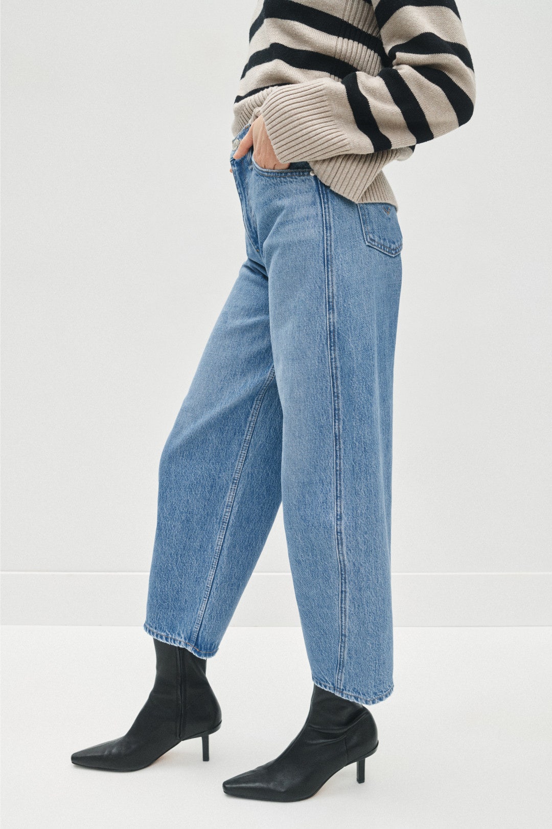 Bailey Barrel Ankle Jeans by Hudson 1
