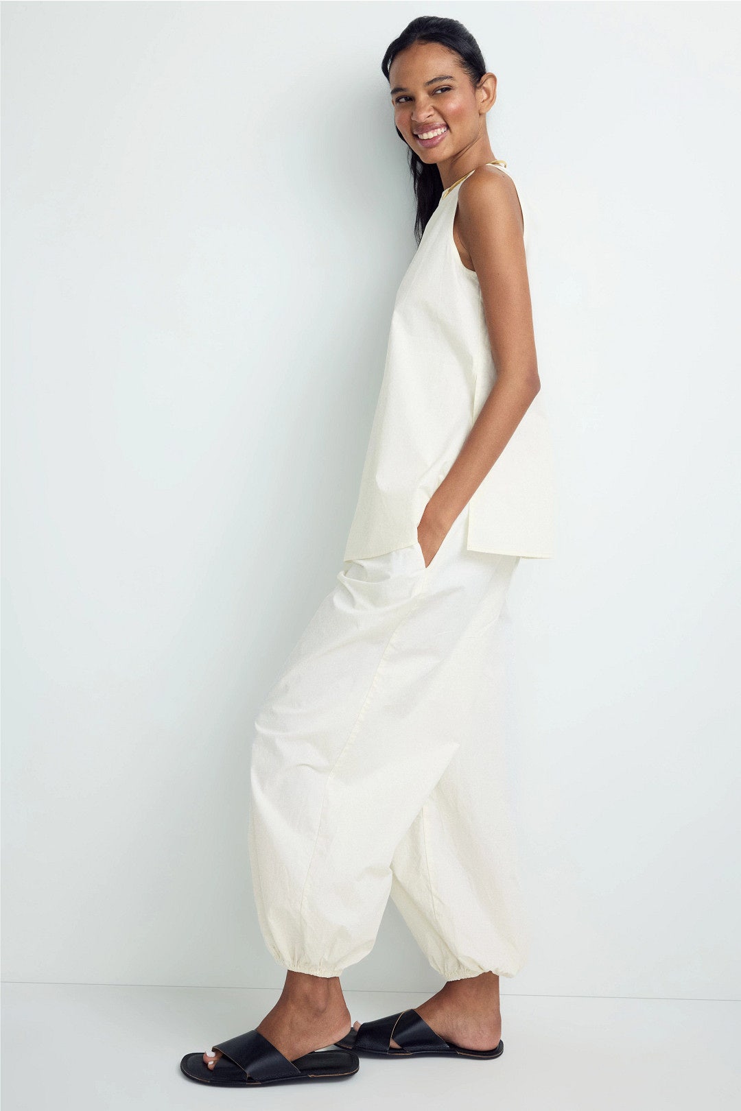 Sleeveless Yan Top by BLANCA STUDIO 1