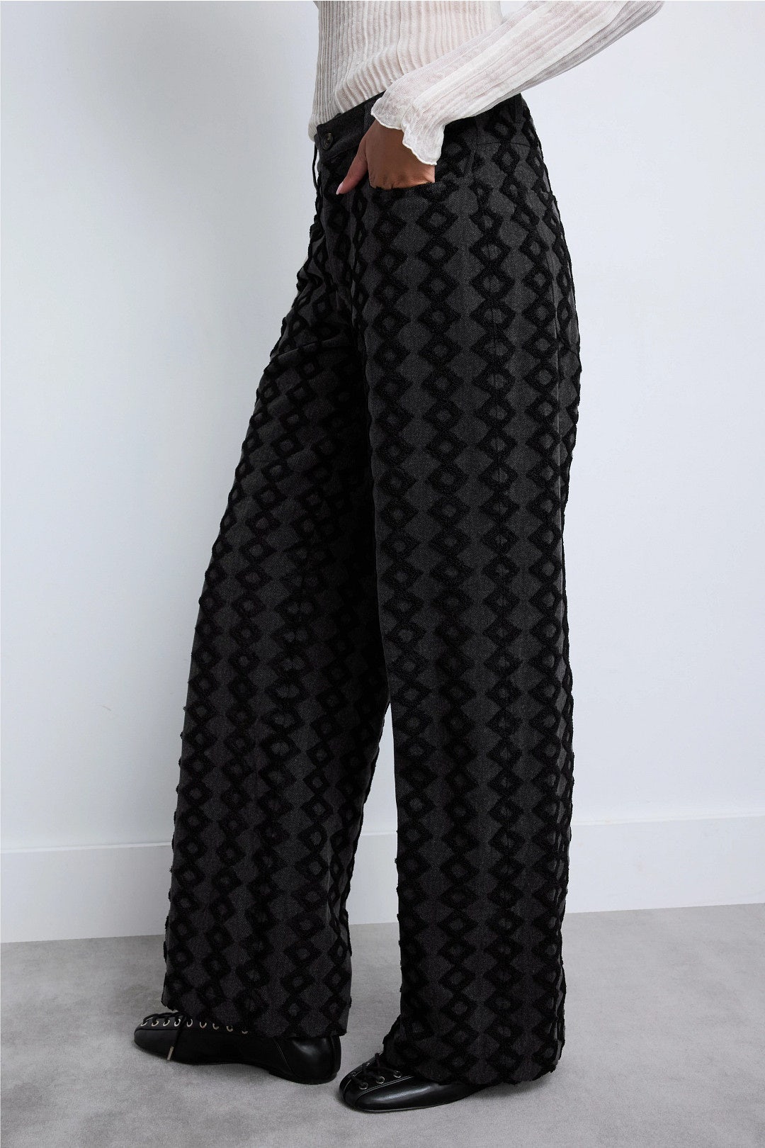 Stulla Jean Washed Black by Diotima 1