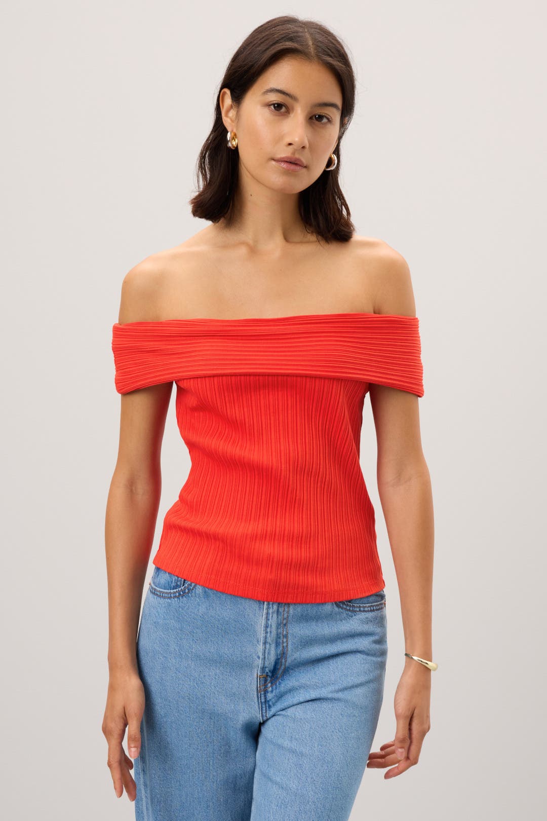 Gather off shoulder tops 　Riu Ribbed Off The Shoulder Top by Madewell | Rent the Runway