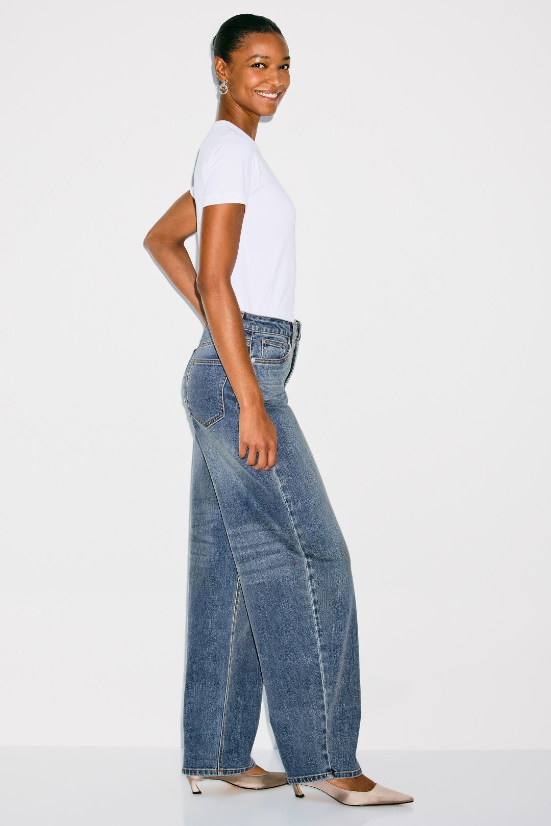 Gzviva High Waist Baggy Jeans by Gestuz 1