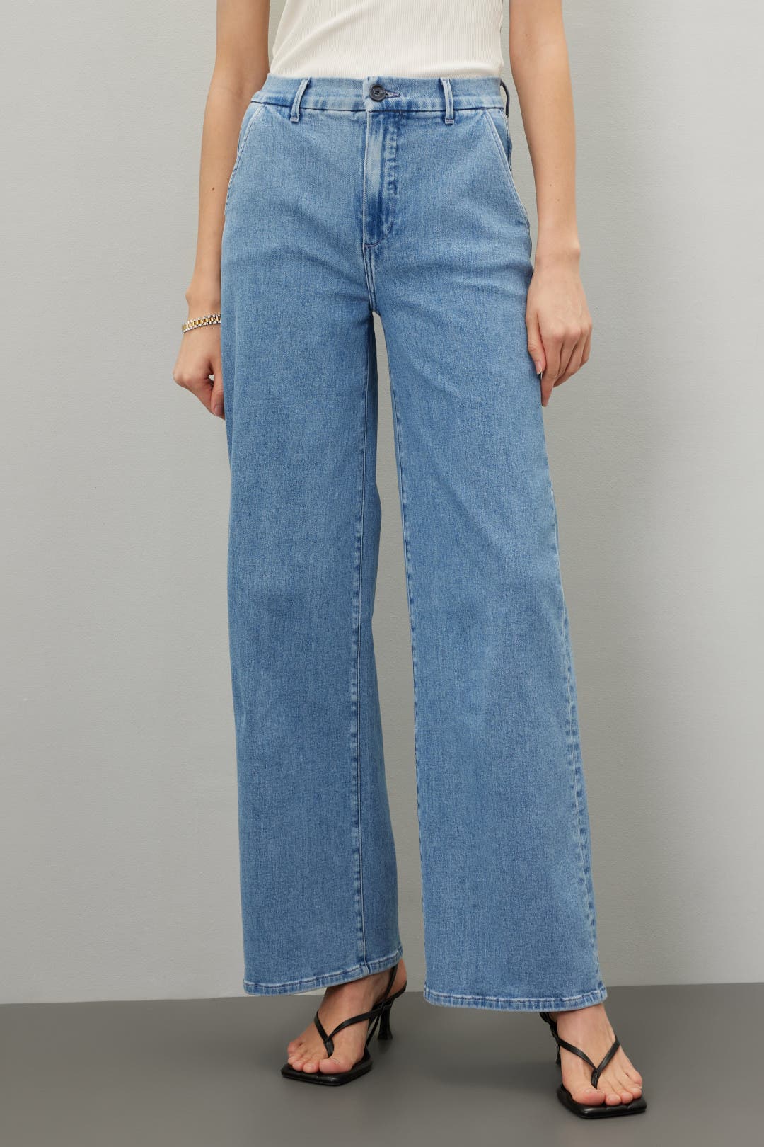 【 lelill 】 TROUSER DENIM Jude Denim Trouser by LE JEAN | Rent the Runway