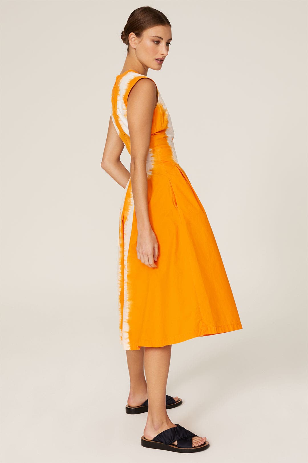 【送料&関税込】MSGM Asymmetrical Dress Red Asymmetrical Ruffle Dress by MSGM | Rent the Runway