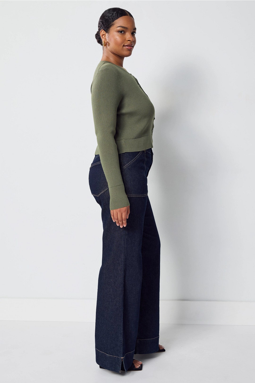 Crew Neck Cardigan by Toccin 6