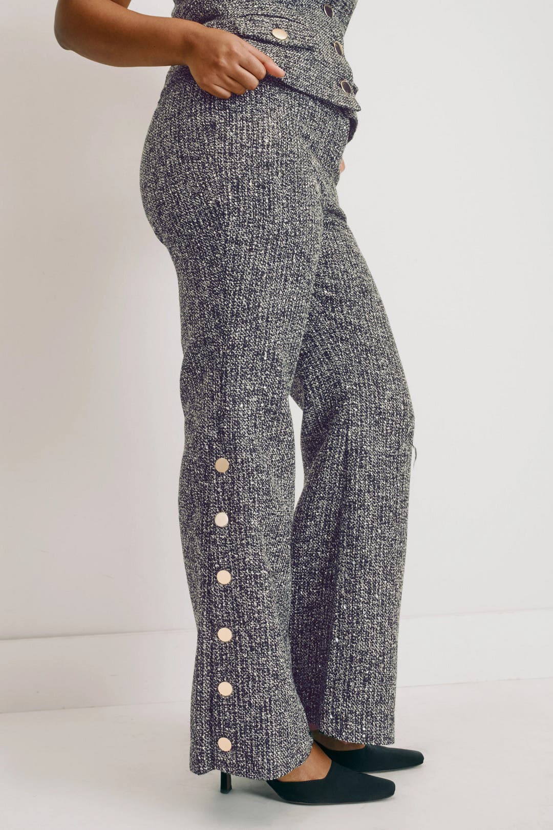 GLITTERY TWEED FLARE EASY TROUSERS