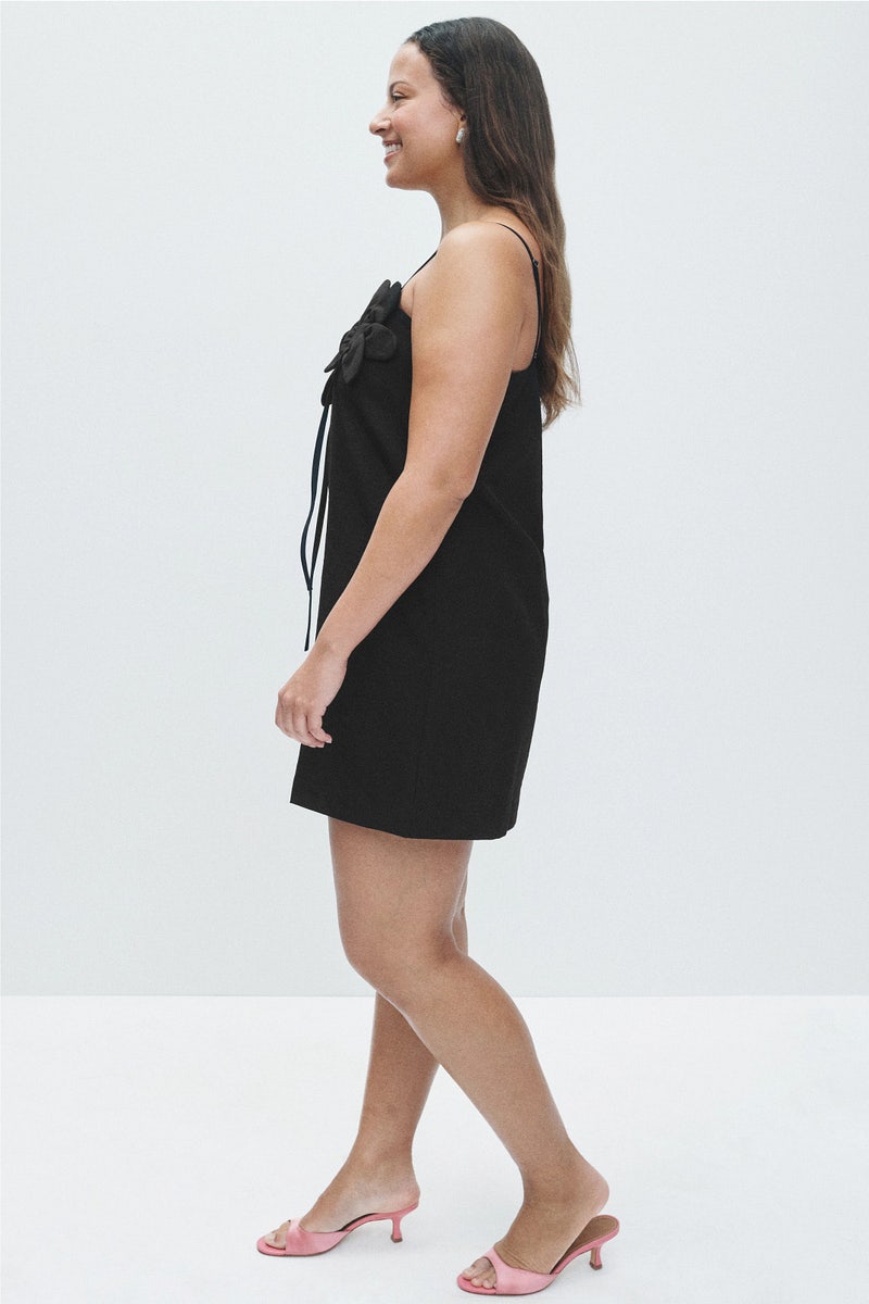 Black Sequin Bow Dress by Jill Jill Stuart | Rent the Runway