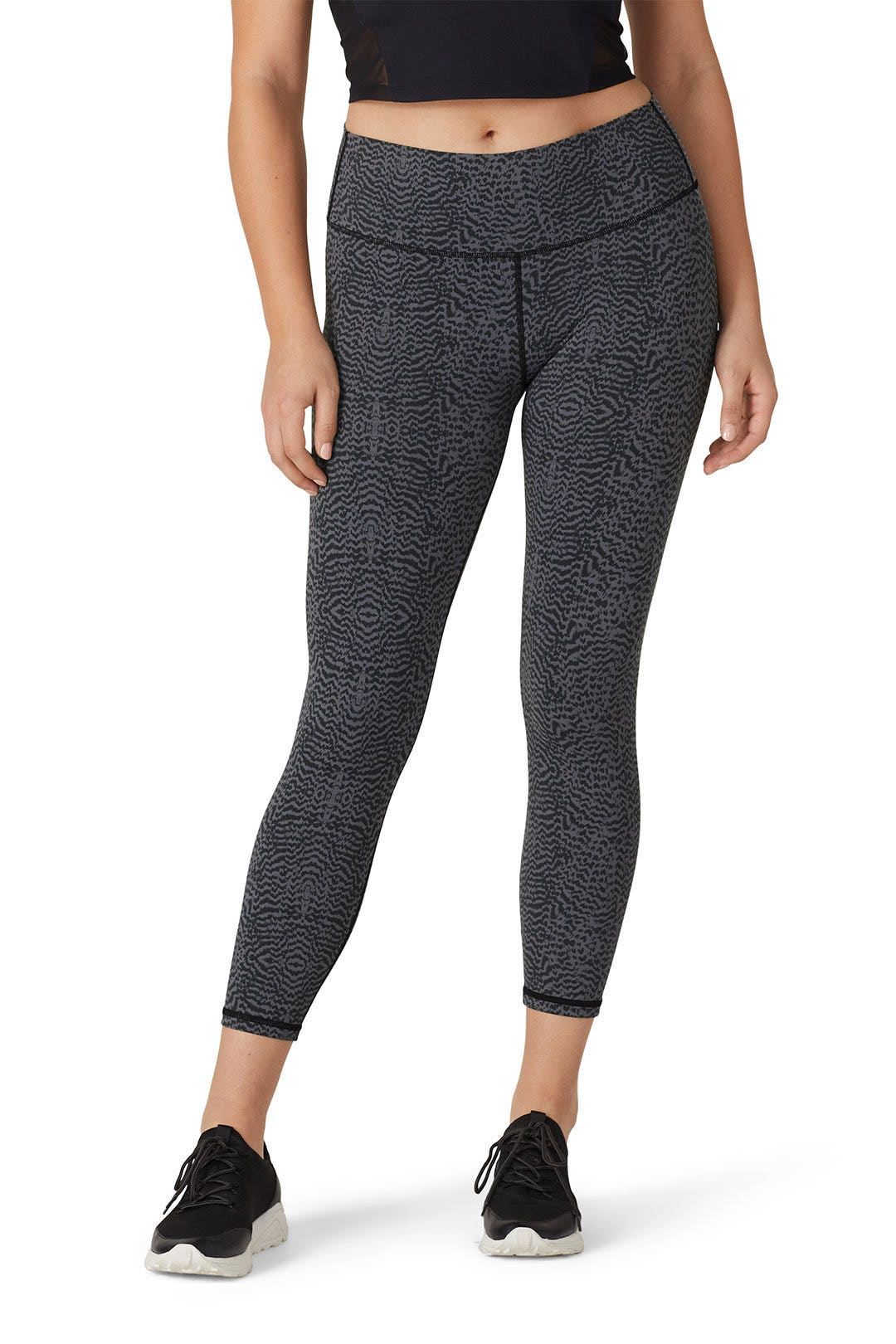 Feather Luna Legging by Varley 6