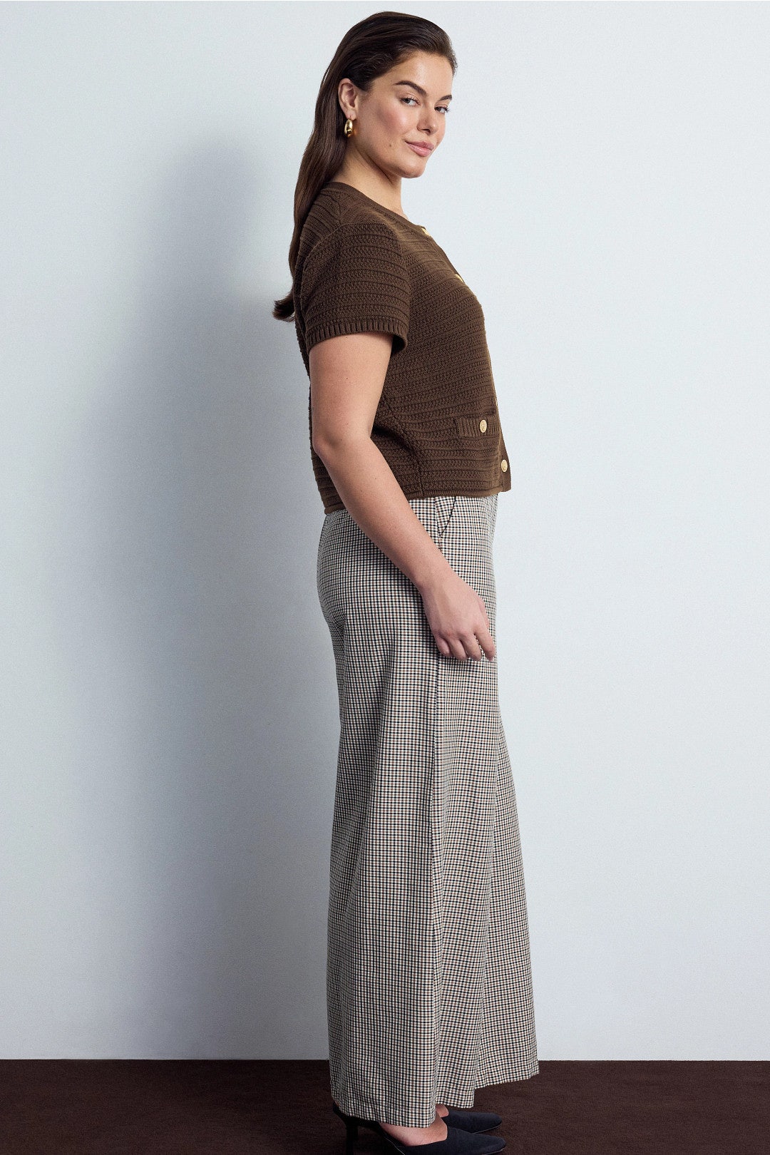 Short Sleeve Cotton Suiting Cardigan by Toccin 6