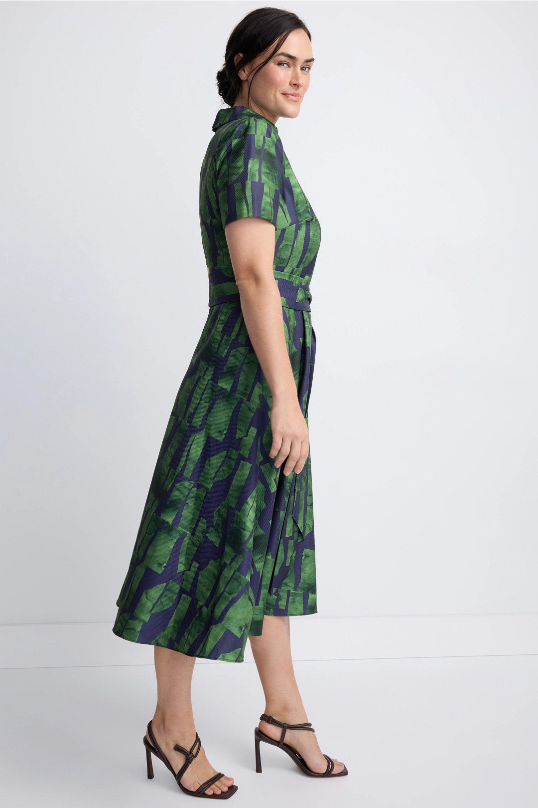 Short Sleeve Collar Full Skirt Day Dress by Badgley Mischka 6