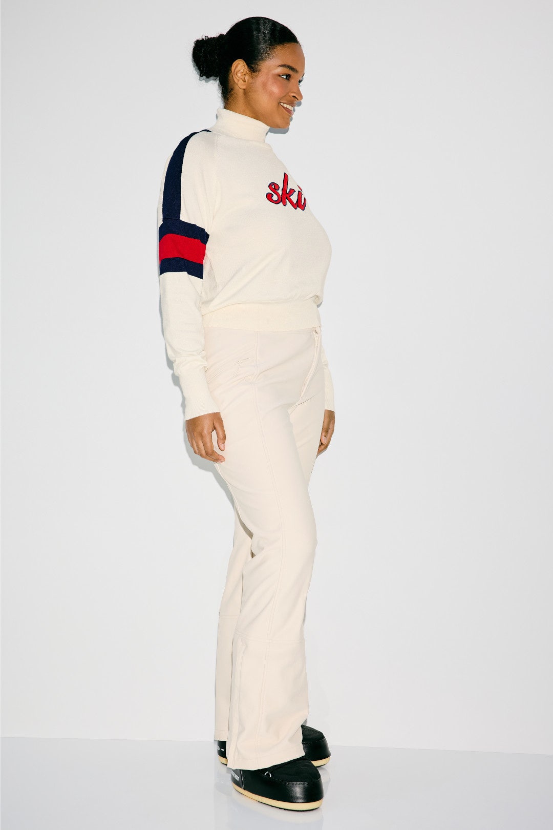 Jenni Turtleneck Sweater by Alexia Admor 6