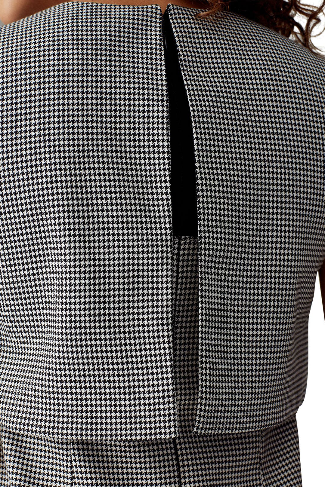 Houndstooth Sheath by Toccin 3