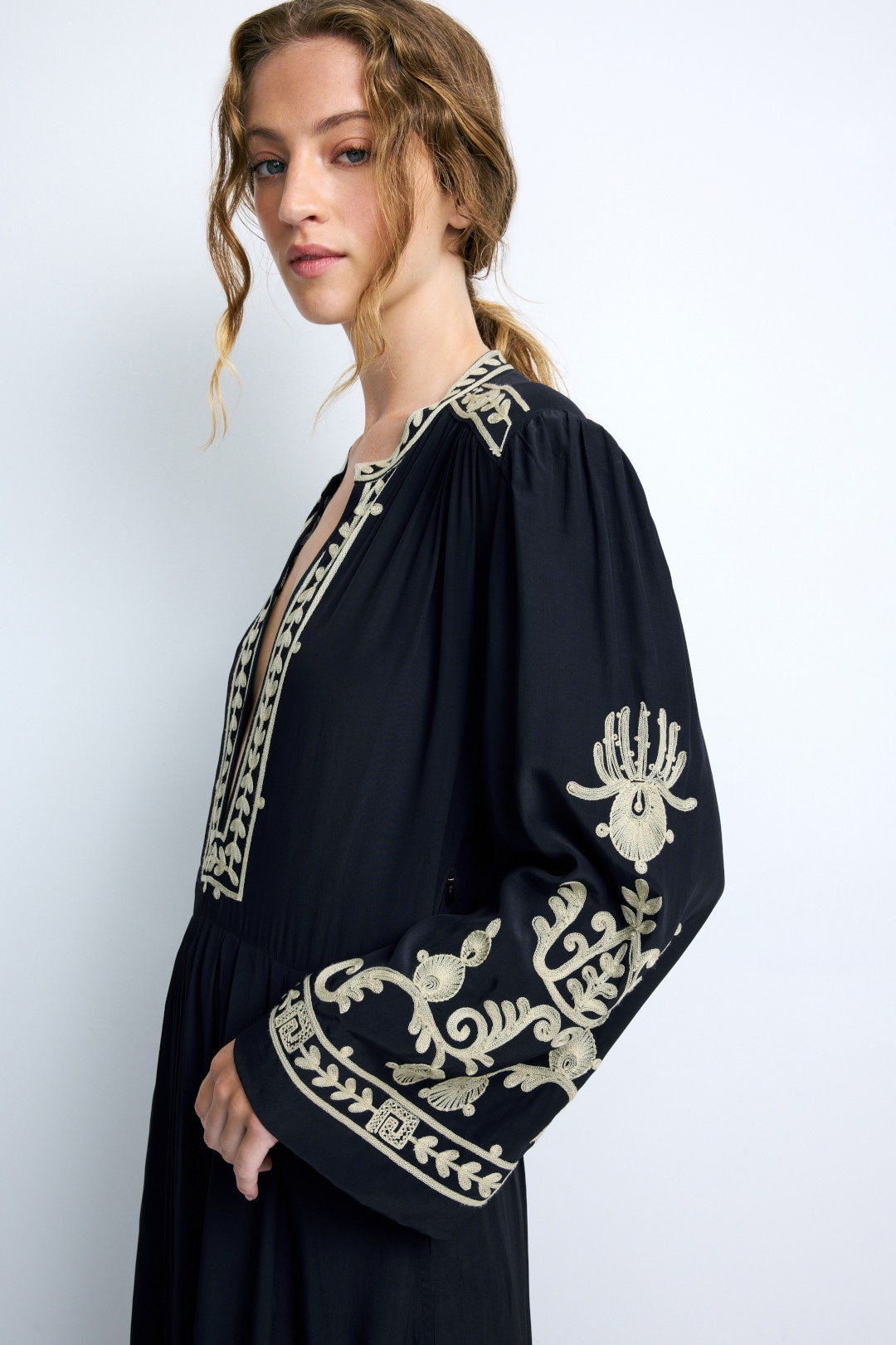 Feliana Dress