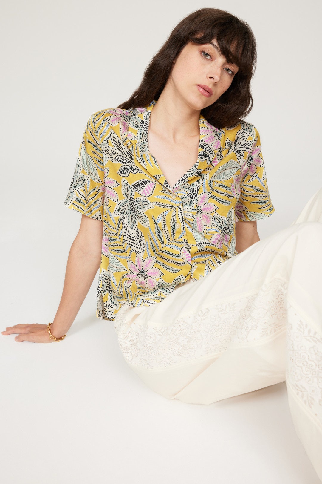 Bamboo Floral Lucy Resort Shirt by Marine Layer 3