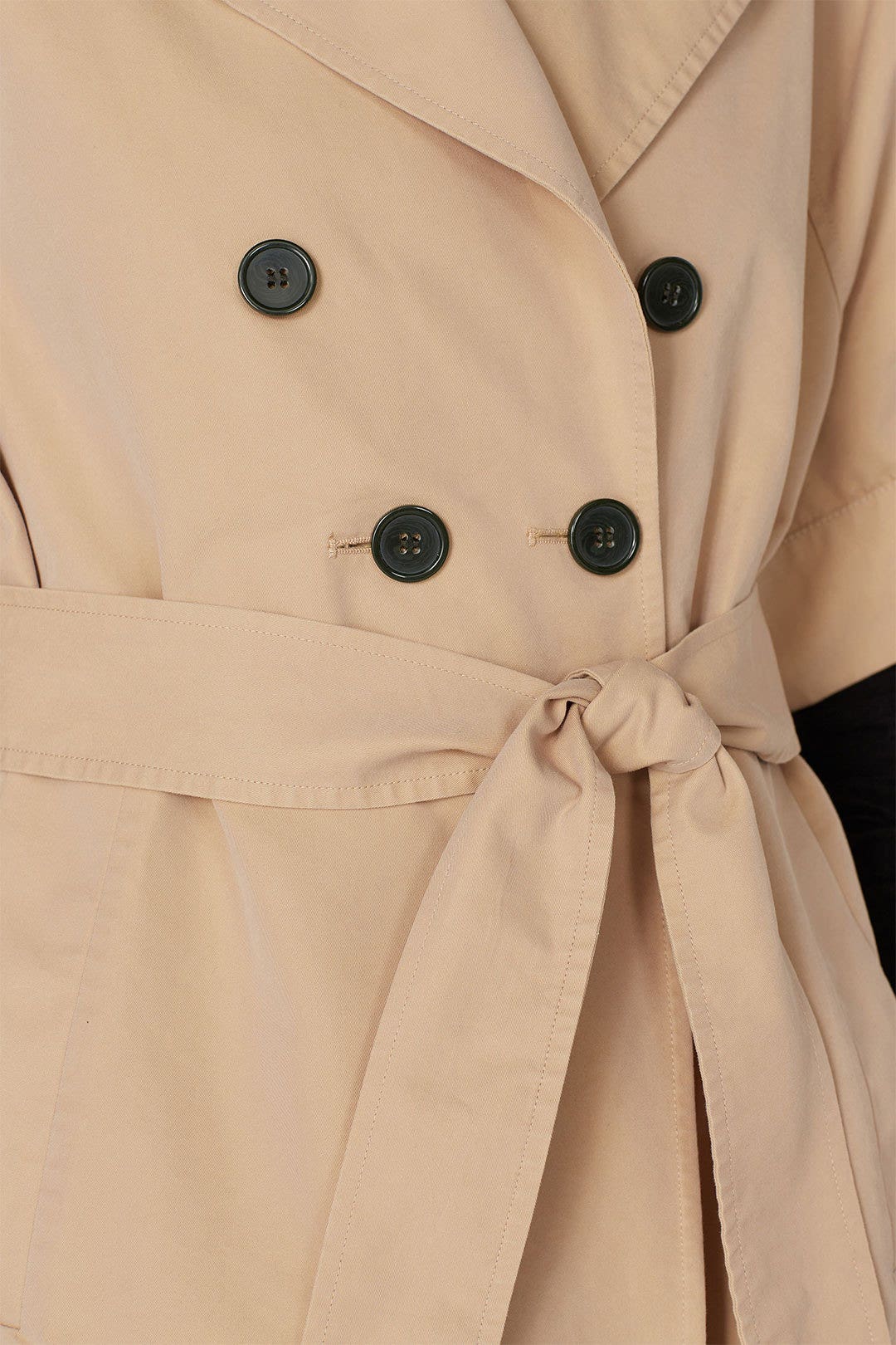Devore Trench Coat by Baum und Pferdgarten 3