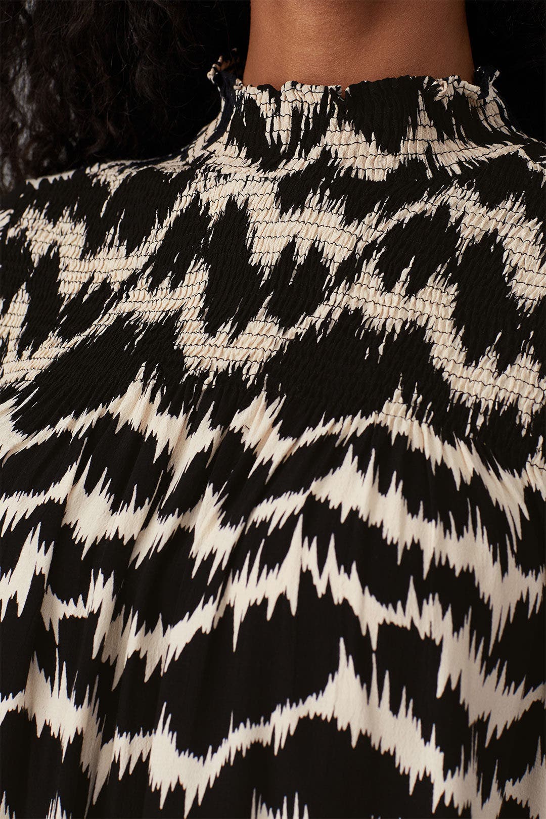 Abstract Striped High Neck Top by VERO MODA 3