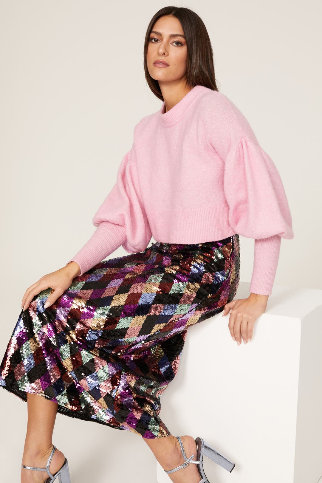 【Rixo】 Kelly sequinedミディスカート Kelly Diamond Sequin Skirt by Rixo | Rent the Runway