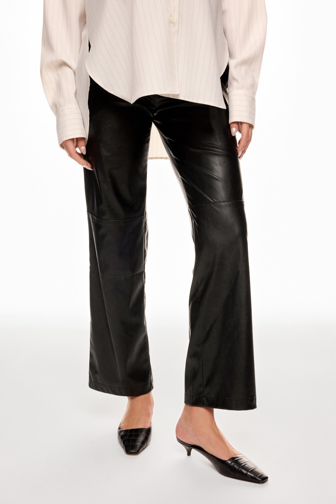 The Romeo Trouser by PIETRO BRUNELLI MATERNITY 3