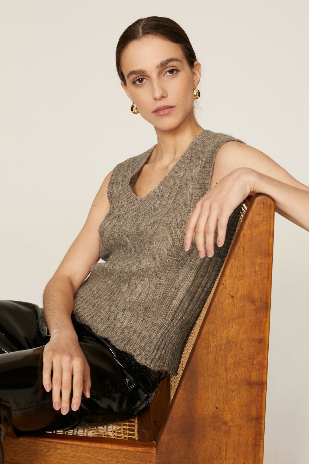 Medina Sweater Vest by ASTR the Label 3