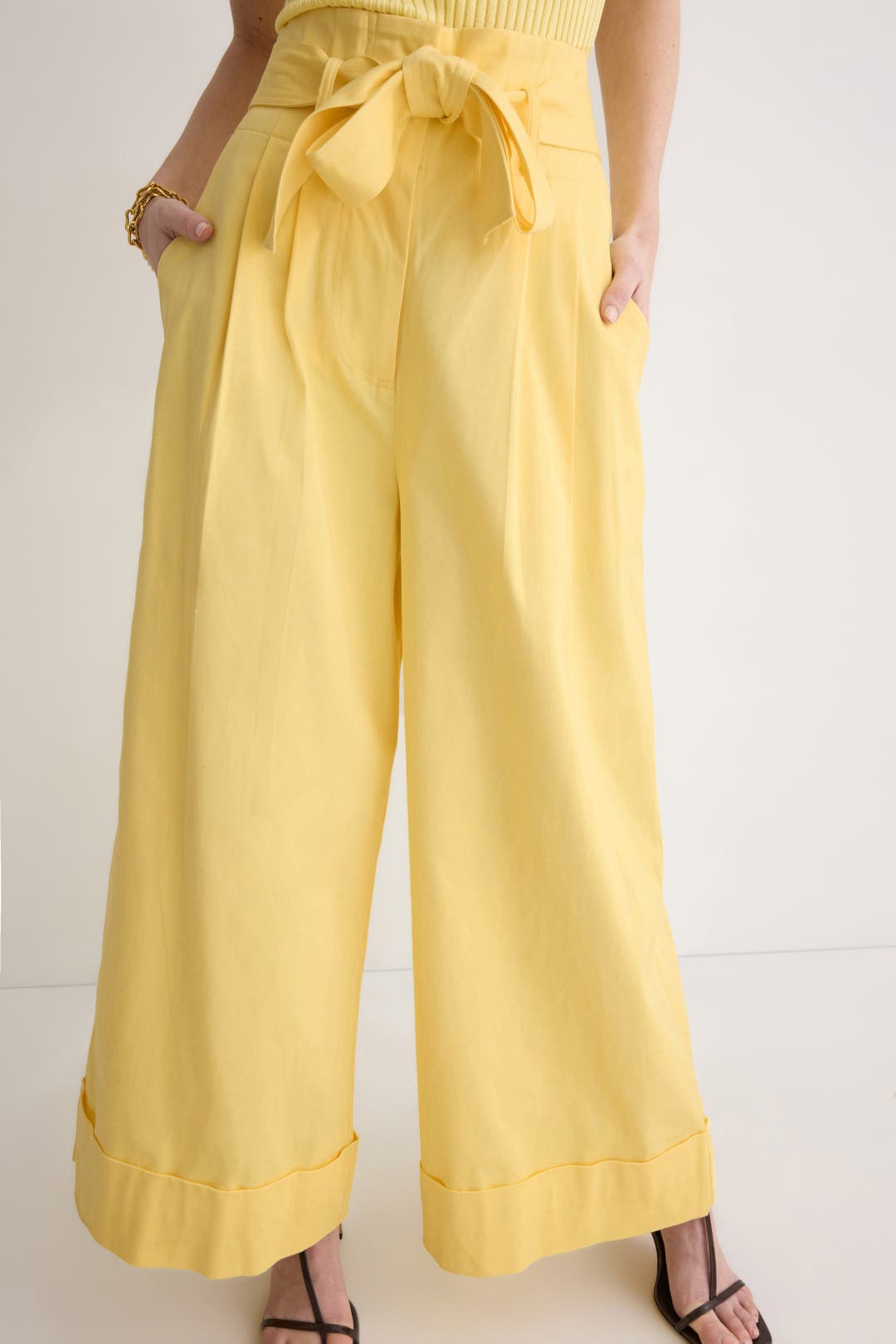 【INCHANT ME】Rowdy Banding Bermuda Wide Pants summer] door banding Bermuda wide slacks (3C) - INCHANT ME