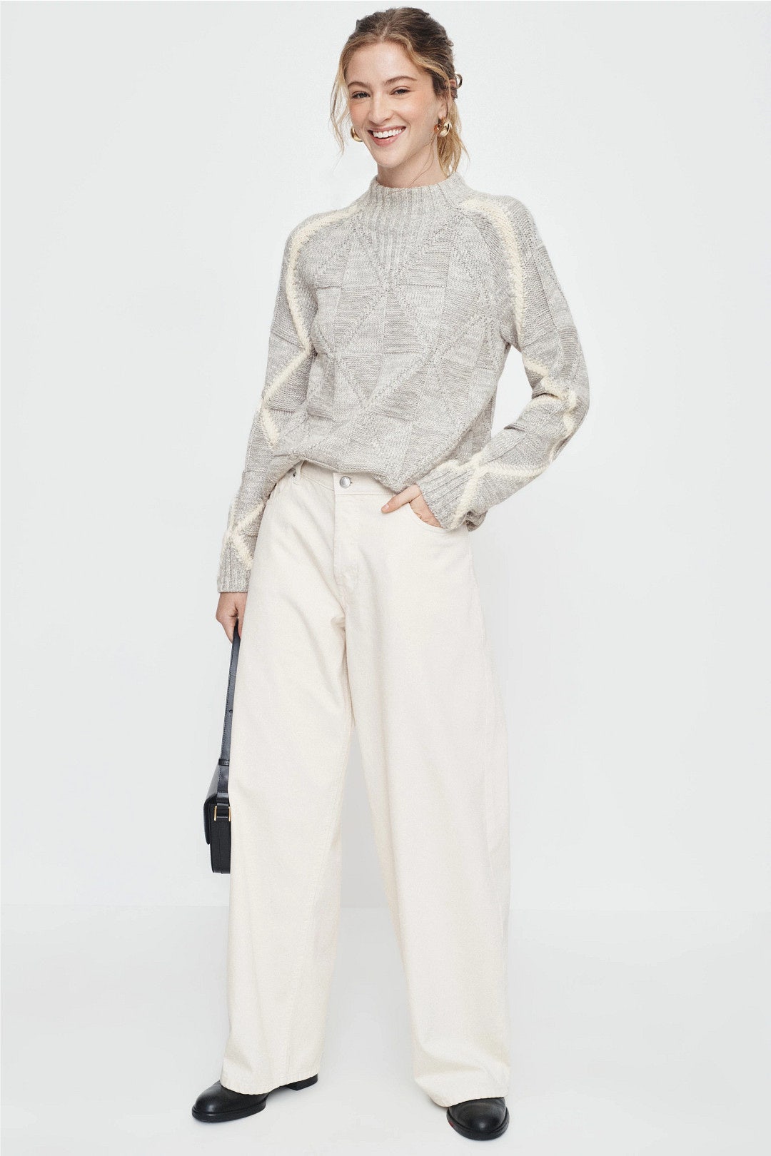 Dashing Diamonds Sweater by NIC + ZOE 3