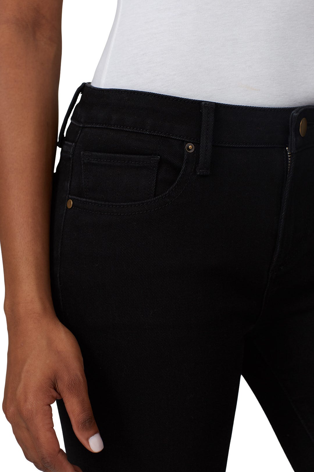 Clean Hem Skinny Jeans by Louna 3