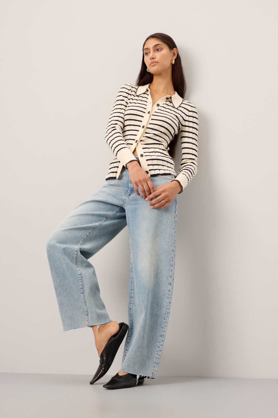 デニム・ジーパン BONNIE JEANS IN CARLYLE Bonnie Jean in Carlyle – KHAITE
