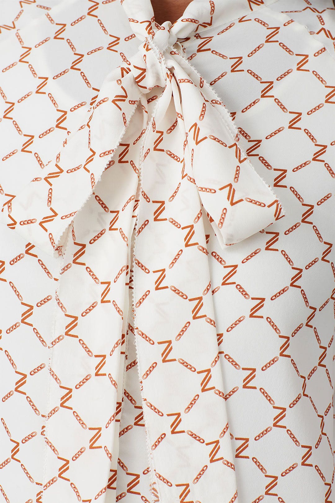 White Chain Print Top by 7 For All Mankind 3