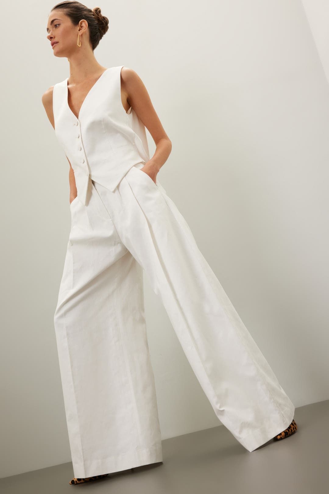 Linen Pleated Palazzo Trousers by Nina Ricci | Rent the Runway