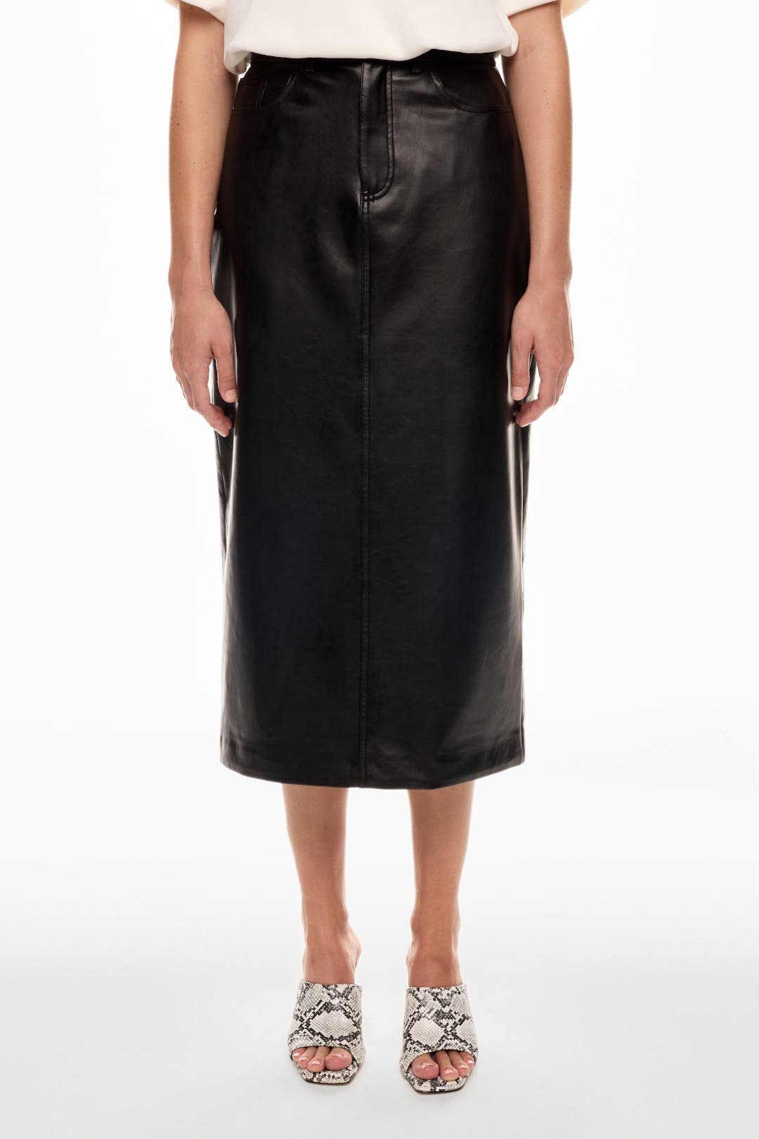 【U LAN】Nordic Tiered Leather Skirt FAMK92.jpg